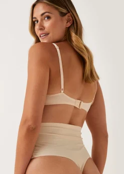 2 Pack Nude & White Smooth Plunge Bras