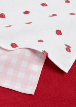 3 Pack Strawberry Tea Towels (65cm x 40cm)