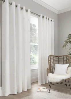 Appletree Boutique Zara White Eyelet Curtains