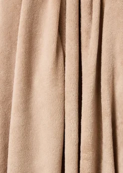 Beige Plain Throw (130cm x 150cm)