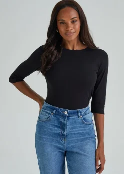 Black 3/4 Sleeve T-Shirt