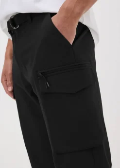 Black Belted 3/4 Trek Shorts