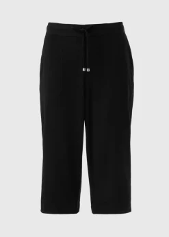 Black Cropped Trousers