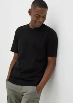 Black Essential V-Neck T-Shirt