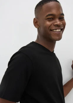 Black Essential V-Neck T-Shirt