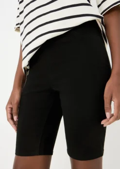 Black Rosie Knee Length Shorts