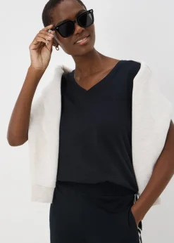 Black V-Neck Regular Fit T-Shirt