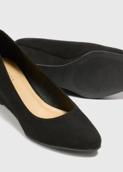 Black Wedge Court Heels
