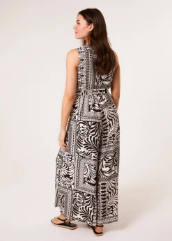 Blue Vanilla Black Sleeveless Leaf Print Jumpsuit