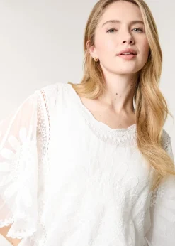 Blue Vanilla Ivory Sun Flower Lace Sleeve Blouse