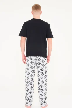 Brand Threads Mandolorian Pyjama Set