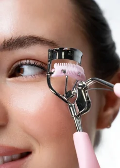 Brushworks Makeup Bag Essentials Set