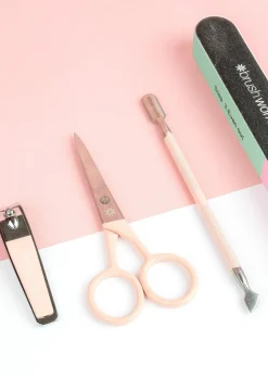 Brushworks Nail Pamper Manicure Set