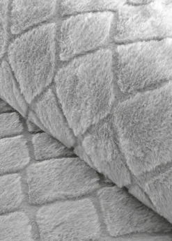 Catherine Lansfield Cosy Diamond Faux Fur Duvet Cover Set