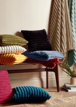 Catherine Lansfield Cosy Ribbed Faux Fur Soft Blanket Throw (130x170 cm)