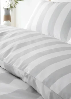 Catherine Lansfield Cove Stripe Reversible Duvet Cover Set