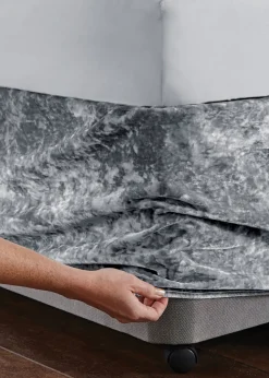 Catherine Lansfield Crushed Velvet Divan Base Wrap