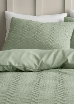 Catherine Lansfield Heatset Wave Duvet Cover Set