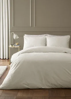 Catherine Lansfield Kingsley Soft Matt Velvet Duvet Cover Set