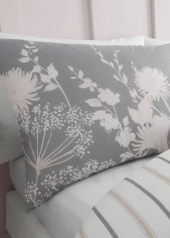 Catherine Lansfield Meadowsweet Floral Reversible Duvet Cover Set