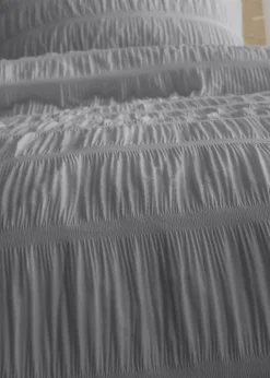 Catherine Lansfield Seersucker Duvet Cover Set