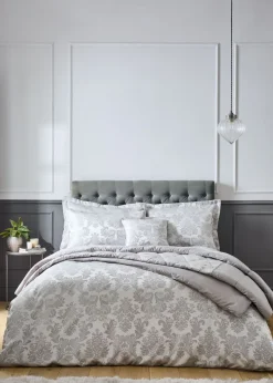 Catherine Lansfield Silver Grey Damask Jacquard Duvet Cover Set with Pillowcases