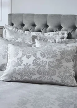Catherine Lansfield Silver Grey Damask Jacquard Duvet Cover Set with Pillowcases
