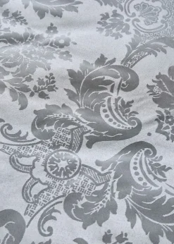 Catherine Lansfield Silver Grey Damask Jacquard Duvet Cover Set with Pillowcases