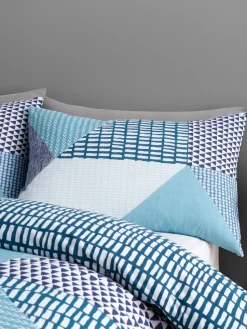 Catherine Lansfield Teal Green Larsson Geo Reversible Duvet Cover Set with Pillowcase