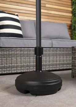 Charles Bentley Outdoor Plastic Round 7L Umbrella Base (Dia. 33cm)