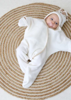 Clair de Lune Star Fleece Cream Wrap Blanket