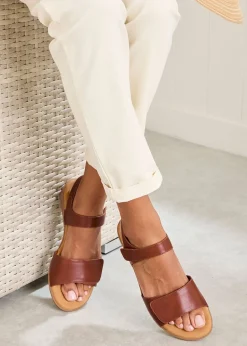 Cotton Traders Chestnut Core Comfort Sandals