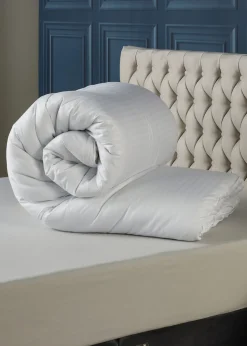 Downland White Hotel Duvet (10.5 Tog)