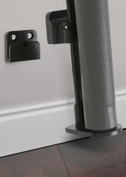 Dreambaby Grey Retractable Mesh Roller Gate