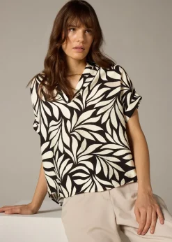 Et Vous Black Mono Palm Airflow Collared V-Neck Blouse
