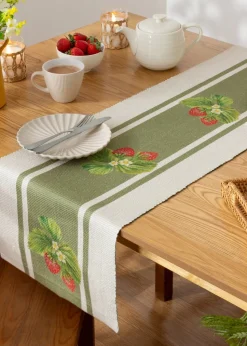 furn. Strawberry Table Runner (180 x 35cm)