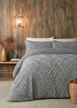 Fusion Snug Romo Grey Pinsonic Fleece Duvet Cover Set