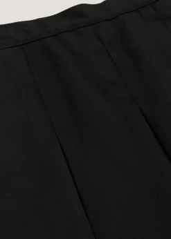 Girls 2 Pack Black Generous Fit Box Pleat School Skirt (6-16yrs)
