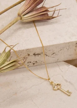 Golden Moments 9ct Yellow Gold 'Love' Heart Adjustable Necklace