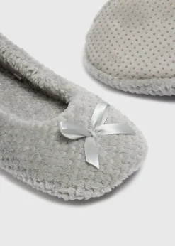 Grey Bow Slipper Socks