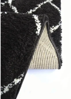 Homemaker Black Snug Shaggy Diamond Rug