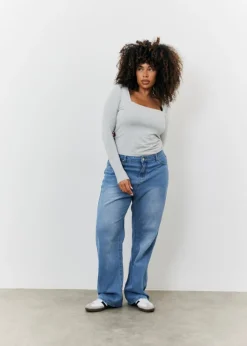 In The Style Grey Long Sleeve Bardot Top