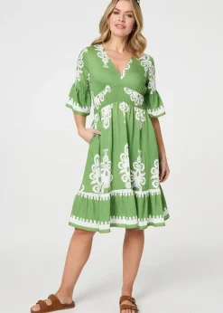 Izabel London Green Ikat Print Relaxed Short Dress