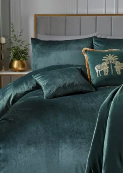 Laurence Llewelyn-Bowen Montrose Velvet Green Duvet Cover Set