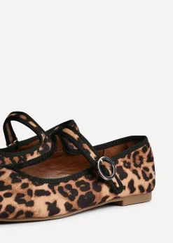 Linzi Graceful Leopard Print Ballet Pumps
