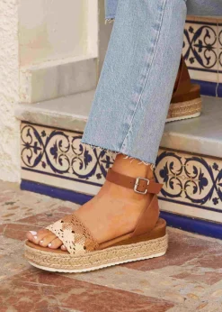 Linzi Harbour Tan Faux Nubuck Flatform Sandal
