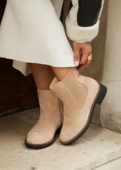 Linzi Holland Wide Fit Beige Faux Suede Classic Chelsea Boot