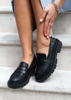 Linzi Ivan Black Faux Leather Classic Chunky Loafer