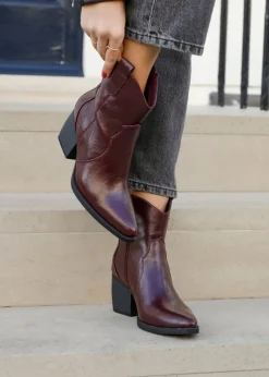 Linzi Jessie Burgundy Faux Leather Western Ankle Boot