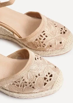 Linzi Kayla Taupe Closed Toe Wedge